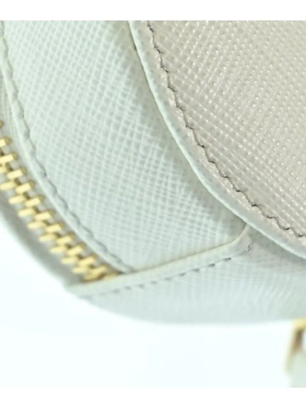 Prada this authentic